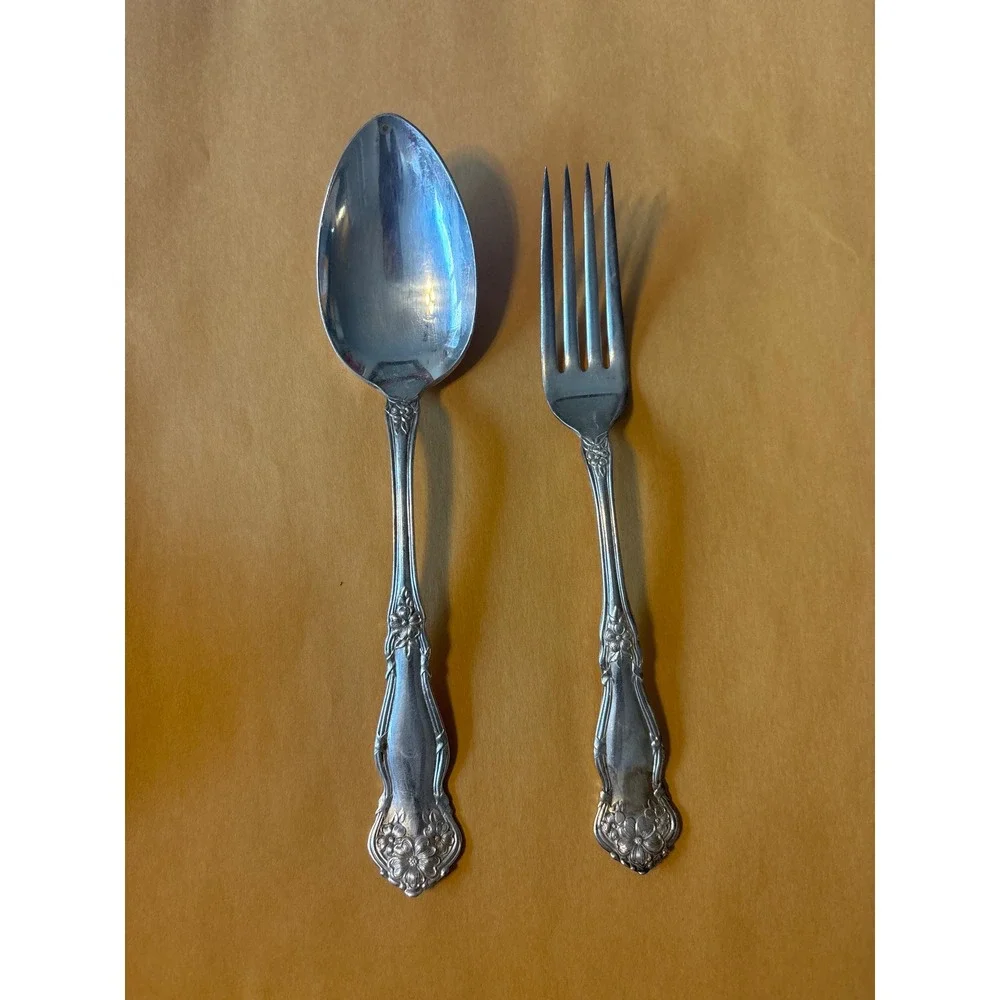 Wm Rogers &‎ Son Flatware Set Unisex OS Silver Gardenia Floral 2pc